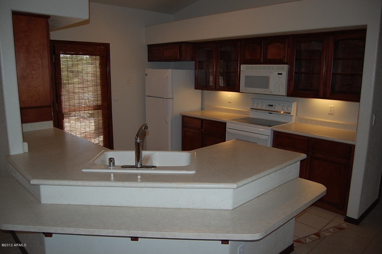 891 North Roadrunner Road Apache Junction, AZ 85119 - Photo 9 of 28 Kitchen 1