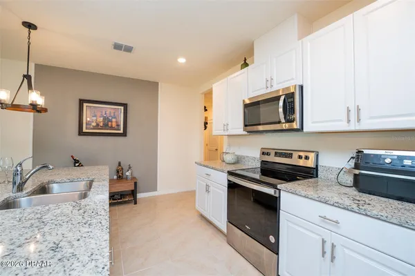 $2,600 | 1326 Middle Lake Drive, Ormond Beach, FL 32174