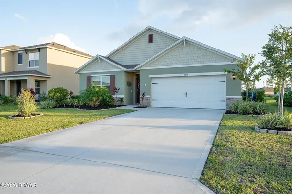 $2,600 | 1326 Middle Lake Drive, Ormond Beach, FL 32174