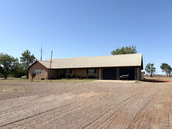 $450,000 | 15987 Farm To Market Road 164, Childress, TX 79201