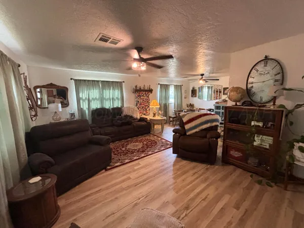 $450,000 | 15987 Farm To Market Road 164, Childress, TX 79201
