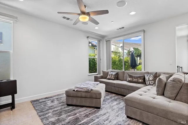 $468,700 | 525 Eagle Drive, Rio Vista, CA 94571