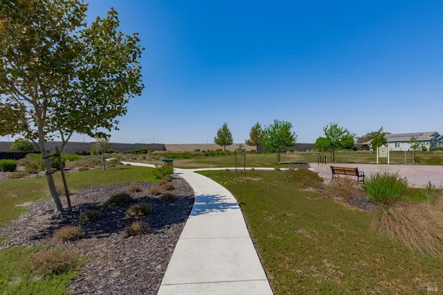 $468,700 | 525 Eagle Drive, Rio Vista, CA 94571