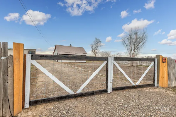 $225,000 | 1569 Northwest 9th Street, Ontario, OR 97914