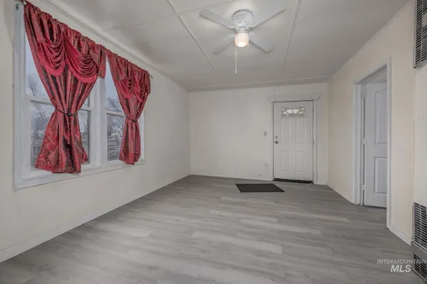 $225,000 | 1569 Northwest 9th Street, Ontario, OR 97914