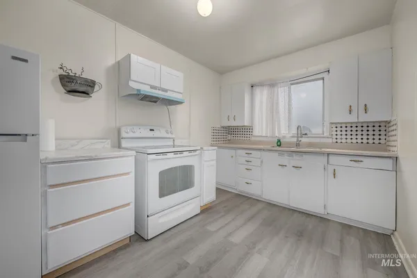 $225,000 | 1569 Northwest 9th Street, Ontario, OR 97914