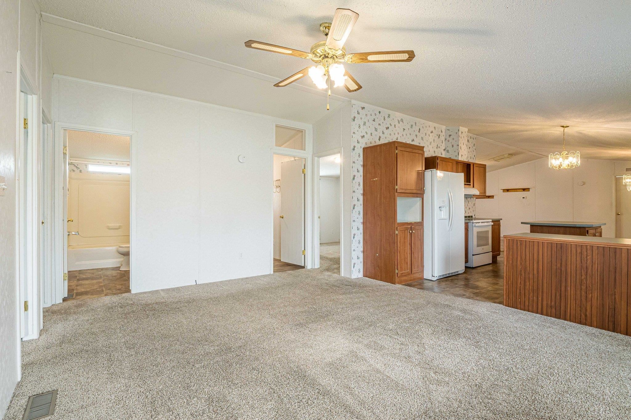 424 32 Road, Unit 304 Clifton, CO 81520 - Photo 18 of 37