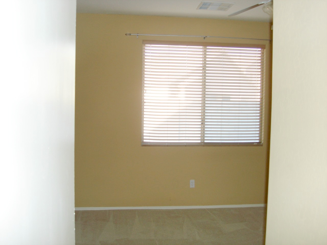 1220 South Amber Street Chandler, AZ 85286 - Photo 8 of 20 Amber 1220 (25)