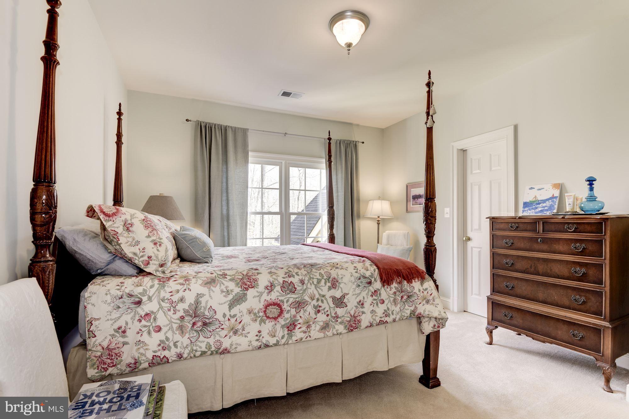 11203 Gunston Road Lorton, VA 22079 - Photo 33 of 61 2nd Bedroom with En Suite Full Bath