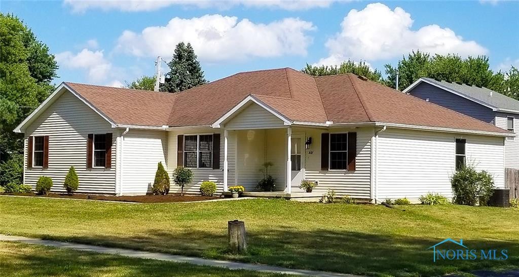 887 Sand Ridge Road Bowling Green, OH 43402 - Photo 1 of 36 Gallery Image 1