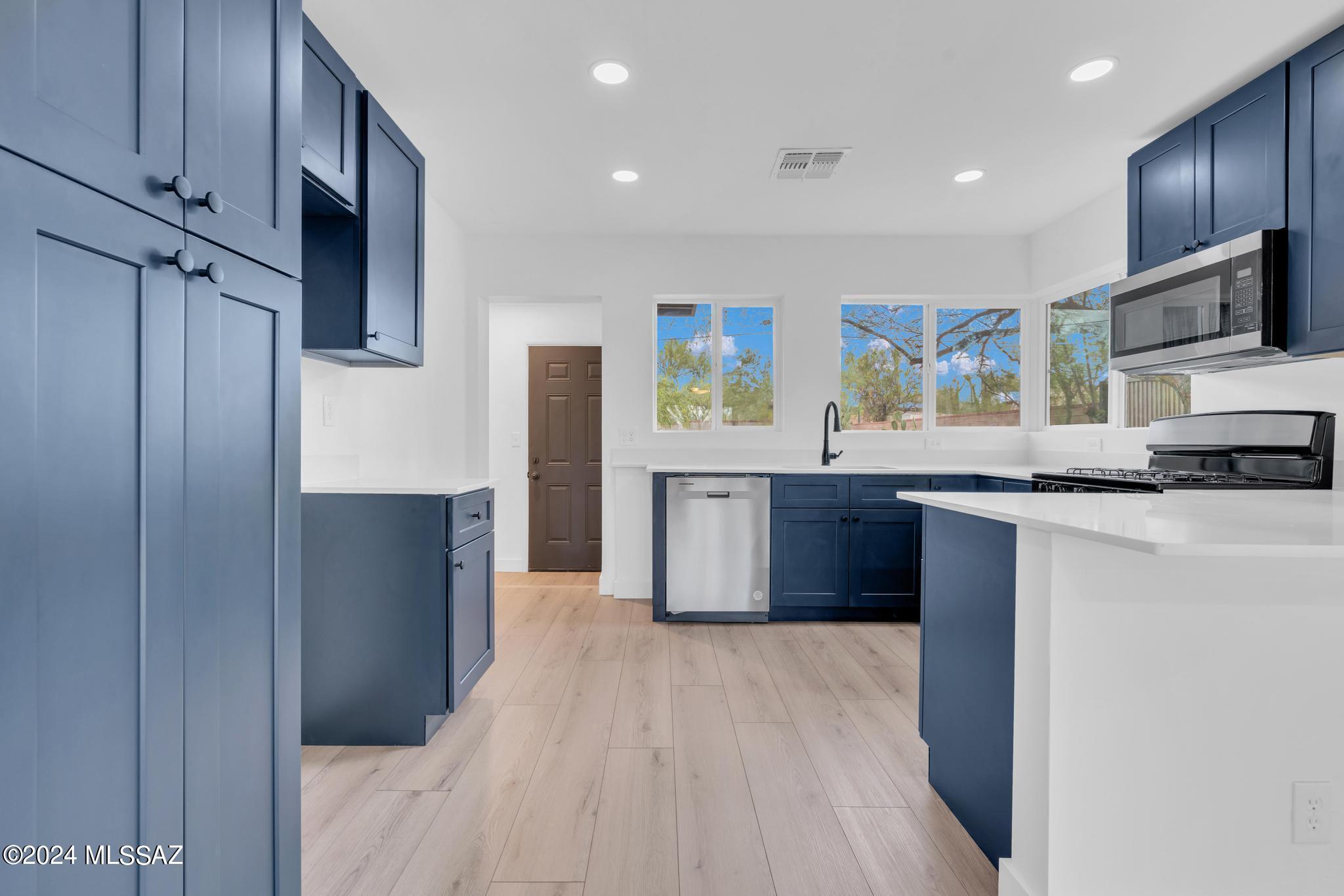 1433 East Spring Street Tucson, AZ 85719 - Photo 9 of 26 Gallery Image 9