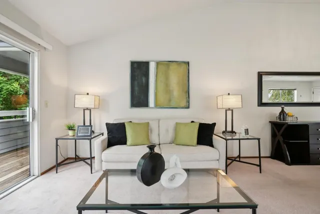 $899,950 | 1612 Parkview Green Circle, San Jose, CA 95131