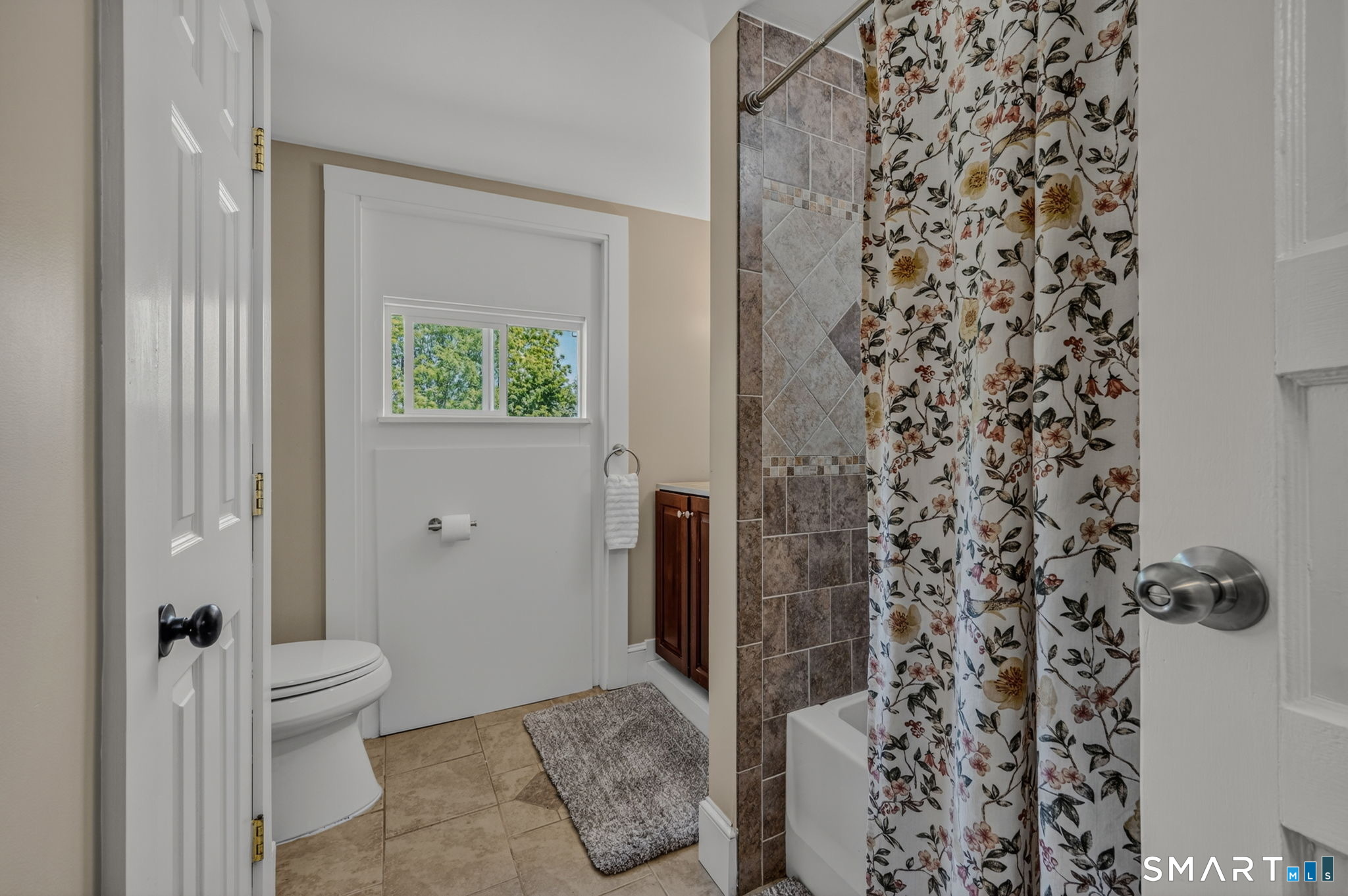 616 Murdock Avenue Meriden, CT 06450 - Photo 22 of 38