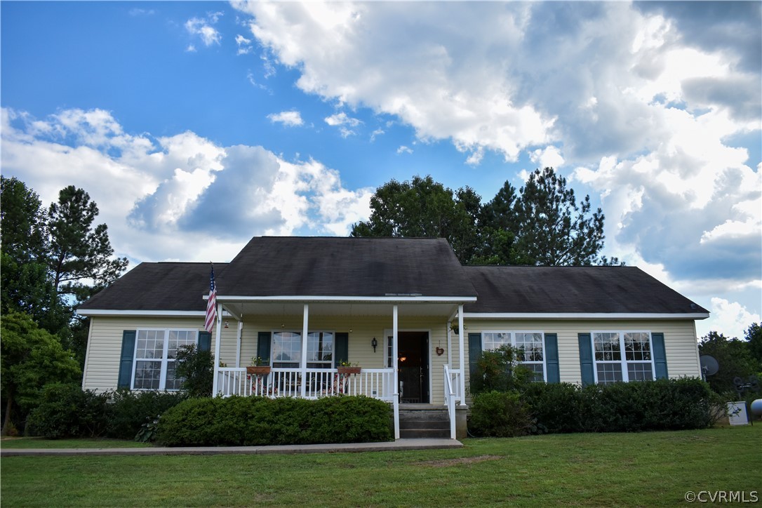 9925 Scotts Road Dewitt, VA 23840 - Photo 2 of 31 Great Rancher with one level living! Sit on your