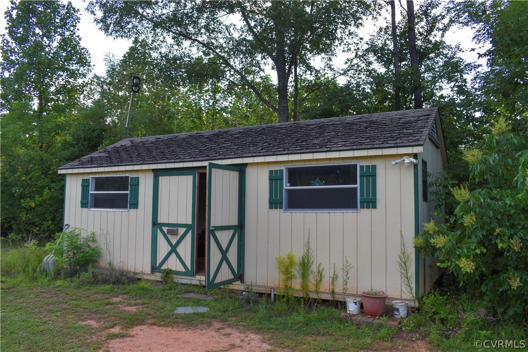 9925 Scotts Road Dewitt, VA 23840 - Photo 18 of 31 You decide...your next guest house, a "she-shed" o