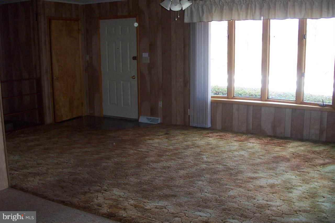 251 Fairground Road Newport, PA 17074 - Photo 8 of 19 Gallery Image 8