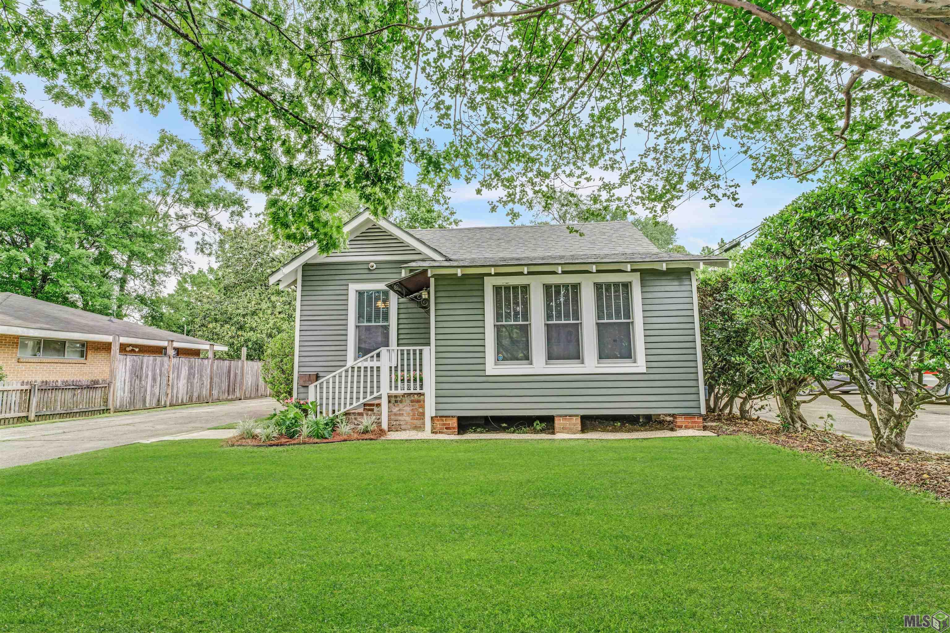 4937 Capital Heights Avenue Baton Rouge, LA 70806 - Photo 2 of 21