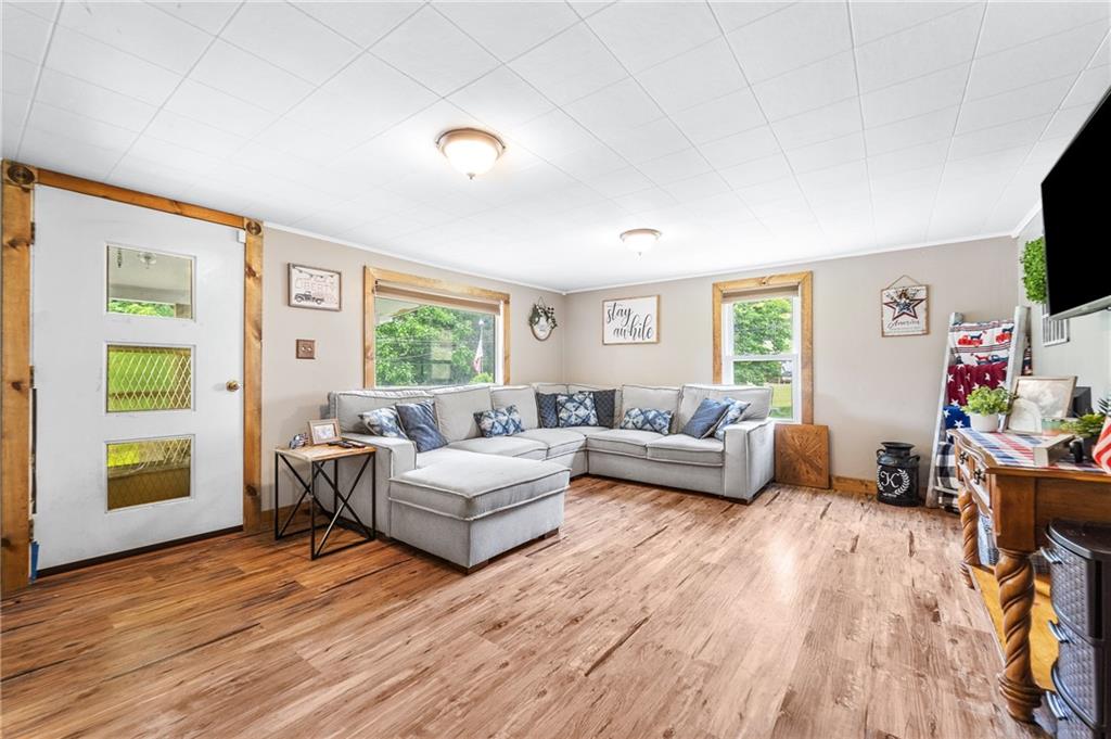 4 Williams Road Burgettstown, PA 15021 - Photo 8 of 26 Gallery Image 8