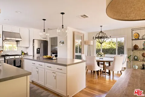 $1,450,000 | 6265 Van Noord Avenue, Van Nuys, CA 91401