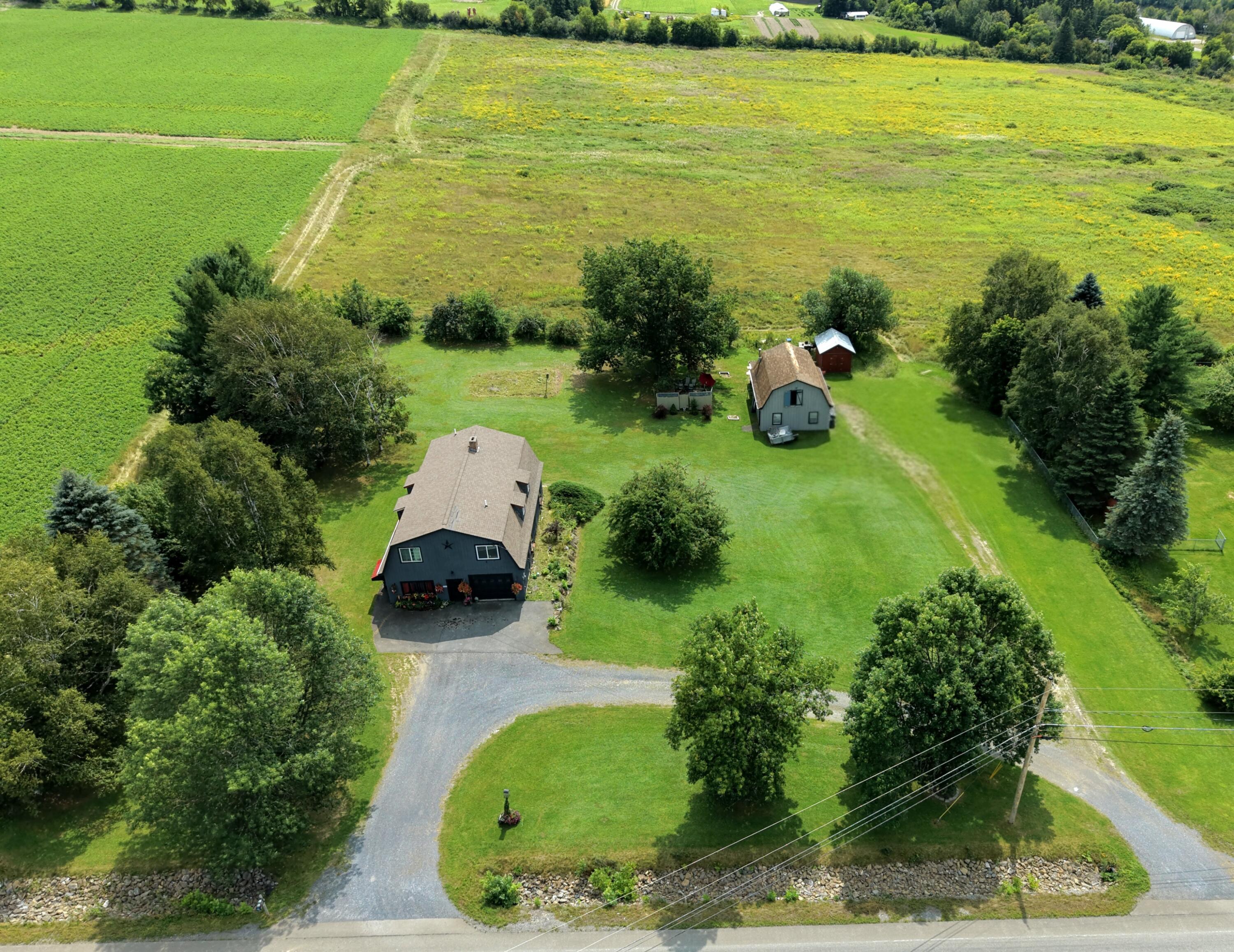 153 Fort Fairfield Road Caribou, ME 04736 - Photo 2 of 33 49417