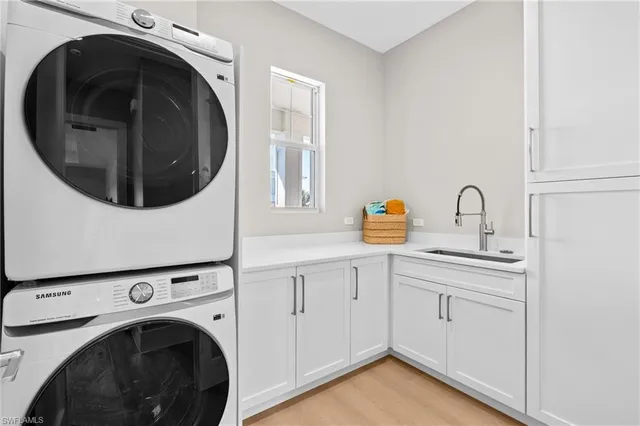 $2,250,000 | 117 Hercules Drive, Fort Myers Beach, FL 33931