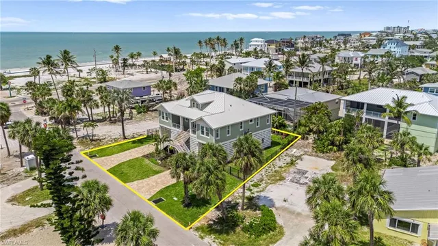 $2,250,000 | 117 Hercules Drive, Fort Myers Beach, FL 33931