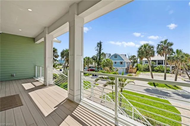$2,250,000 | 117 Hercules Drive, Fort Myers Beach, FL 33931