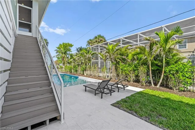 $2,250,000 | 117 Hercules Drive, Fort Myers Beach, FL 33931