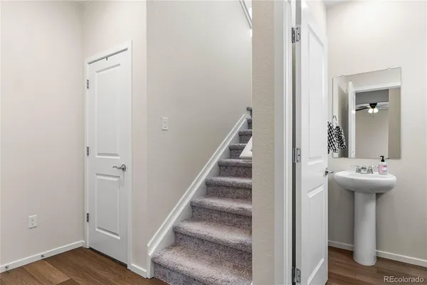 $3,200 | 23630 East 41st Avenue, Aurora, CO 80019