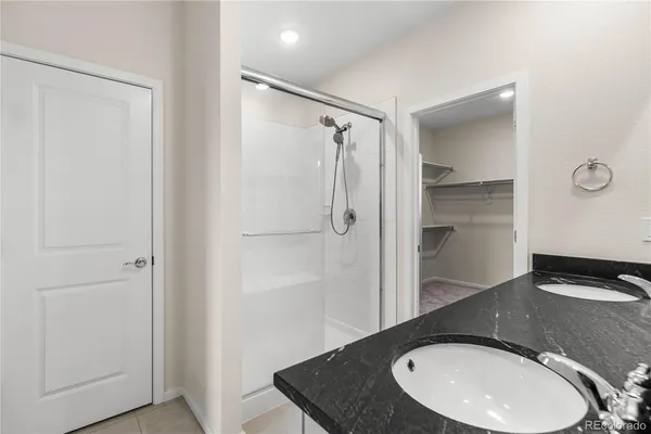 $3,200 | 23630 East 41st Avenue, Aurora, CO 80019