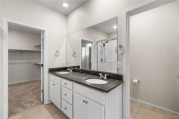$3,200 | 23630 East 41st Avenue, Aurora, CO 80019