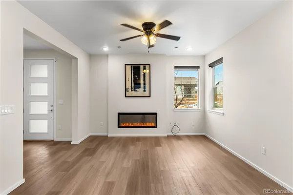 $3,200 | 23630 East 41st Avenue, Aurora, CO 80019