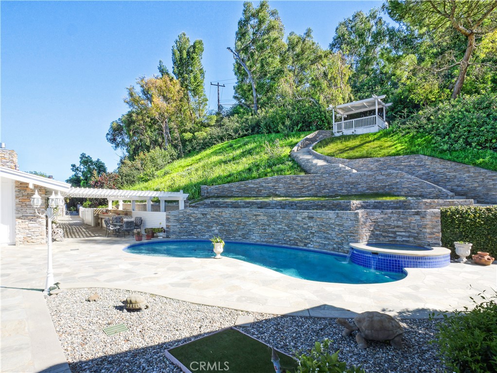 49 Saddleback Road Rolling Hills, CA 90274 - Photo 19 of 64