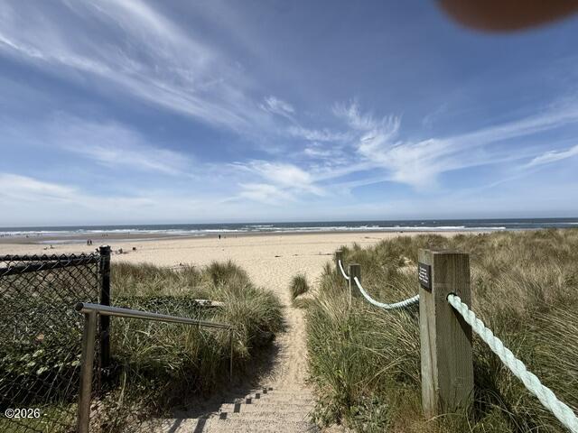 145 Northwest Inlet Avenue, Unit 101 Lincoln City, OR 97367 - Photo 15 of 16 IMG_1979