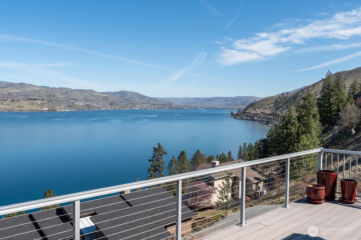 4056 Lakeview Place, Unit 2B Chelan, WA 98816 - Photo 17 of 40