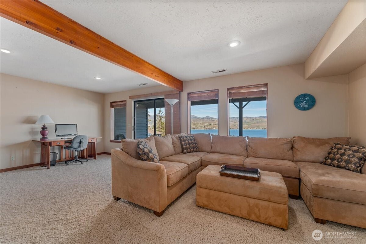 4056 Lakeview Place, Unit 2B Chelan, WA 98816 - Photo 26 of 40