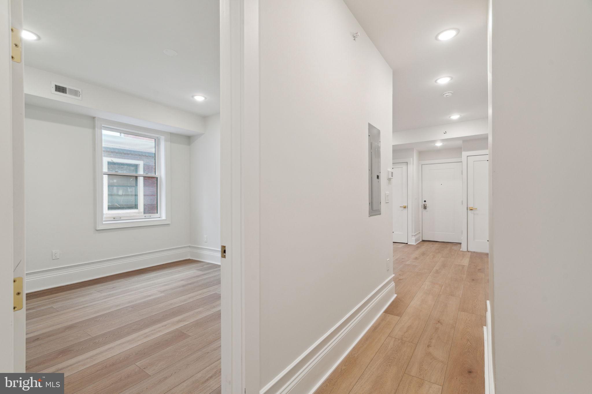 1822 Chestnut Street, Unit 3R Philadelphia, PA 19103 - Photo 8 of 27