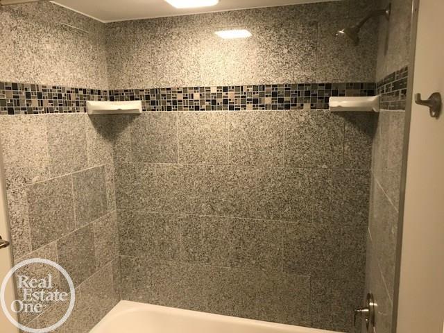 19161 29 Mile Road Ray, MI 48096 - Photo 8 of 25