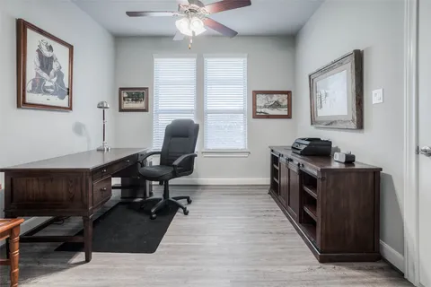 $423,900 | 5757 Lakeside Villas Court, Conroe, TX 77304