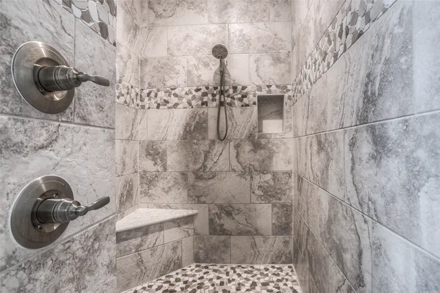 $429,000 | 5757 Lakeside Villas Court, Conroe, TX 77304