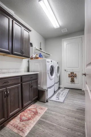 $429,000 | 5757 Lakeside Villas Court, Conroe, TX 77304