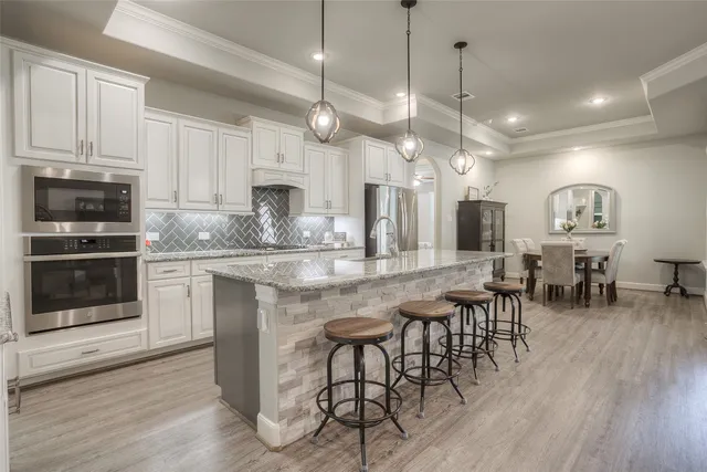 $429,000 | 5757 Lakeside Villas Court, Conroe, TX 77304