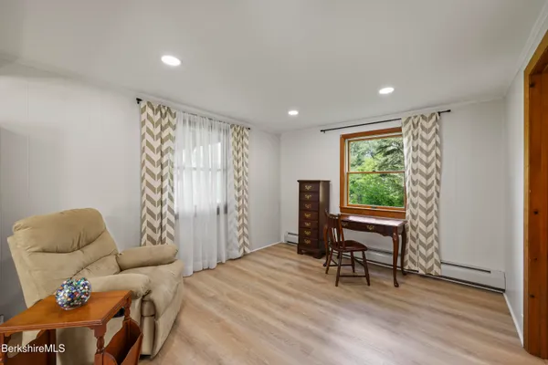 $844,000 | 108 Berkshire Drive, Williamstown, MA 01267