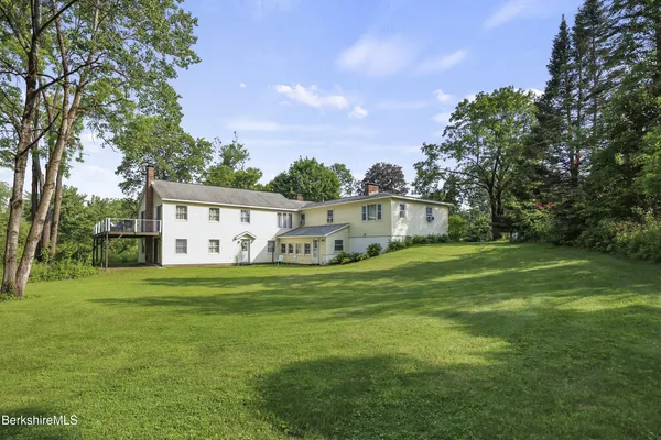 $844,000 | 108 Berkshire Drive, Williamstown, MA 01267