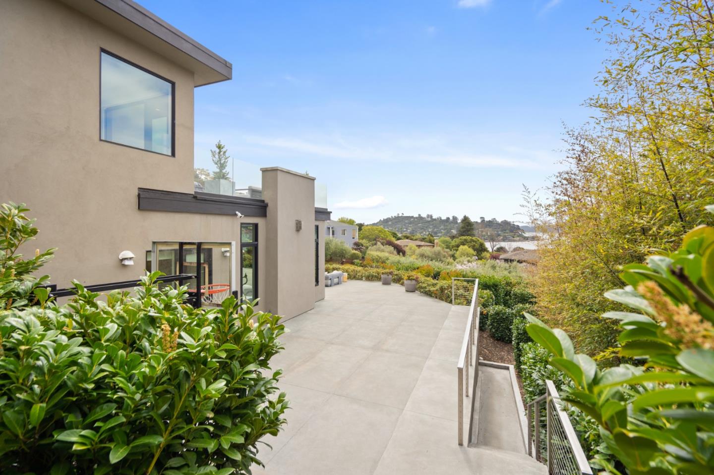 21 Gilmartin Drive Tiburon, CA 94920 - Photo 48 of 82