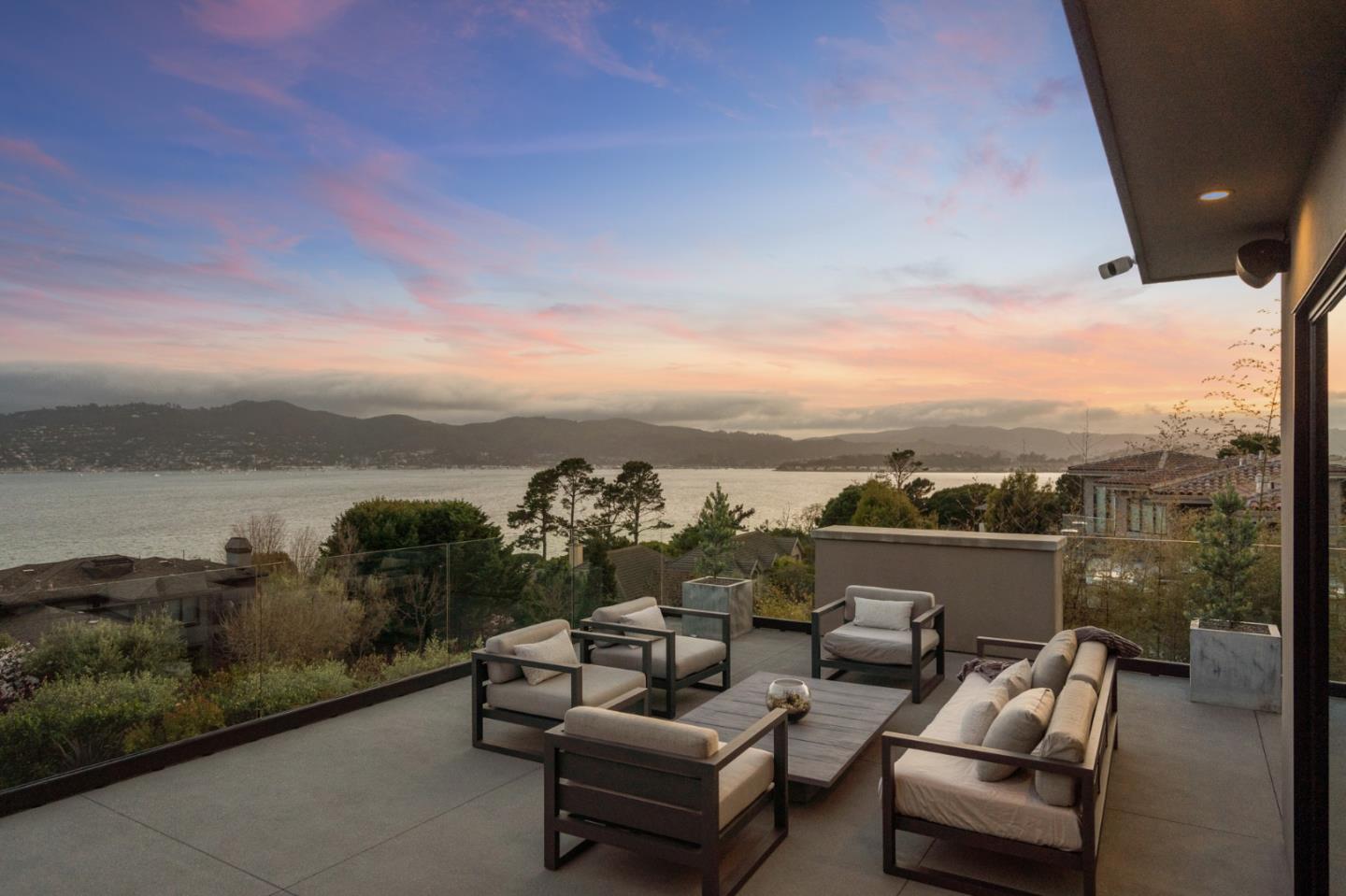 21 Gilmartin Drive Tiburon, CA 94920 - Photo 56 of 82