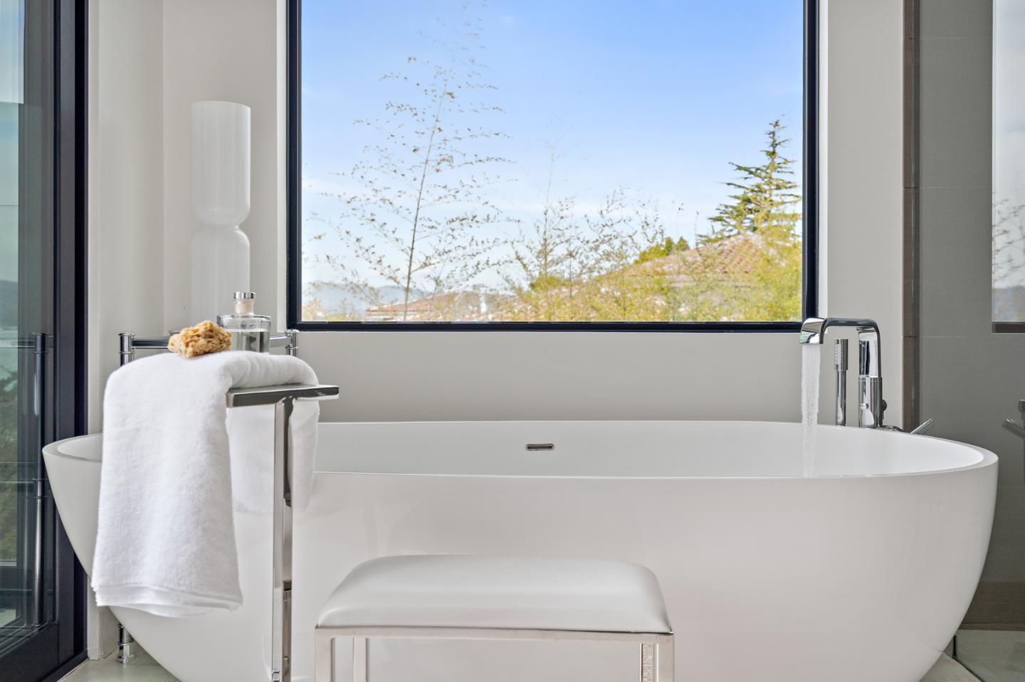 21 Gilmartin Drive Tiburon, CA 94920 - Photo 69 of 82