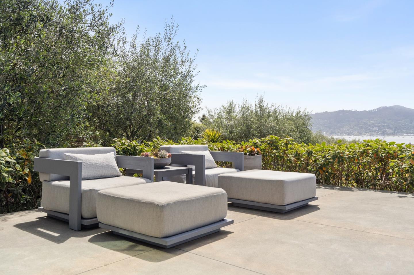 21 Gilmartin Drive Tiburon, CA 94920 - Photo 78 of 82