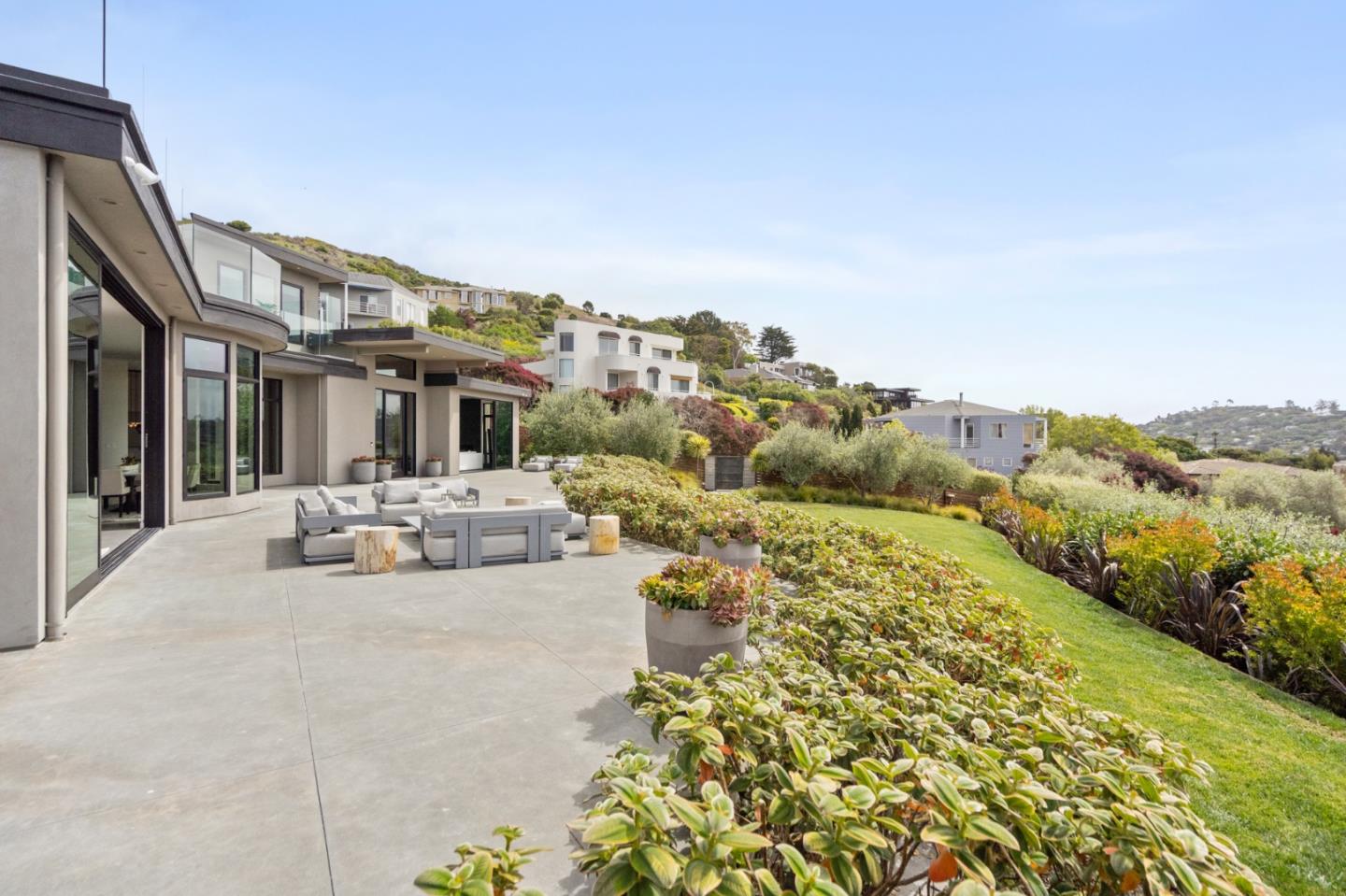 21 Gilmartin Drive Tiburon, CA 94920 - Photo 80 of 82
