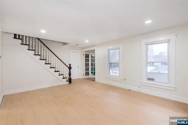 $4,500 | 14 South Highwood Avenue, Glen Rock, NJ 07452